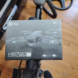 Holy Stone Drone (HS720G)  W/ 2 Avis gimbal 4K Resolution 