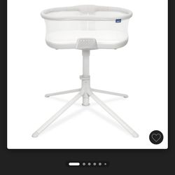 Halo Bassinest Soothing Swivel Sleeper