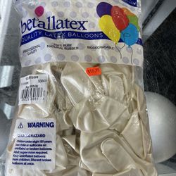 Two packs of 100 each balloons
