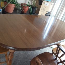 Solid Wooden Dining Table With 3 Chairs 