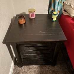 Coffee And End Tables 