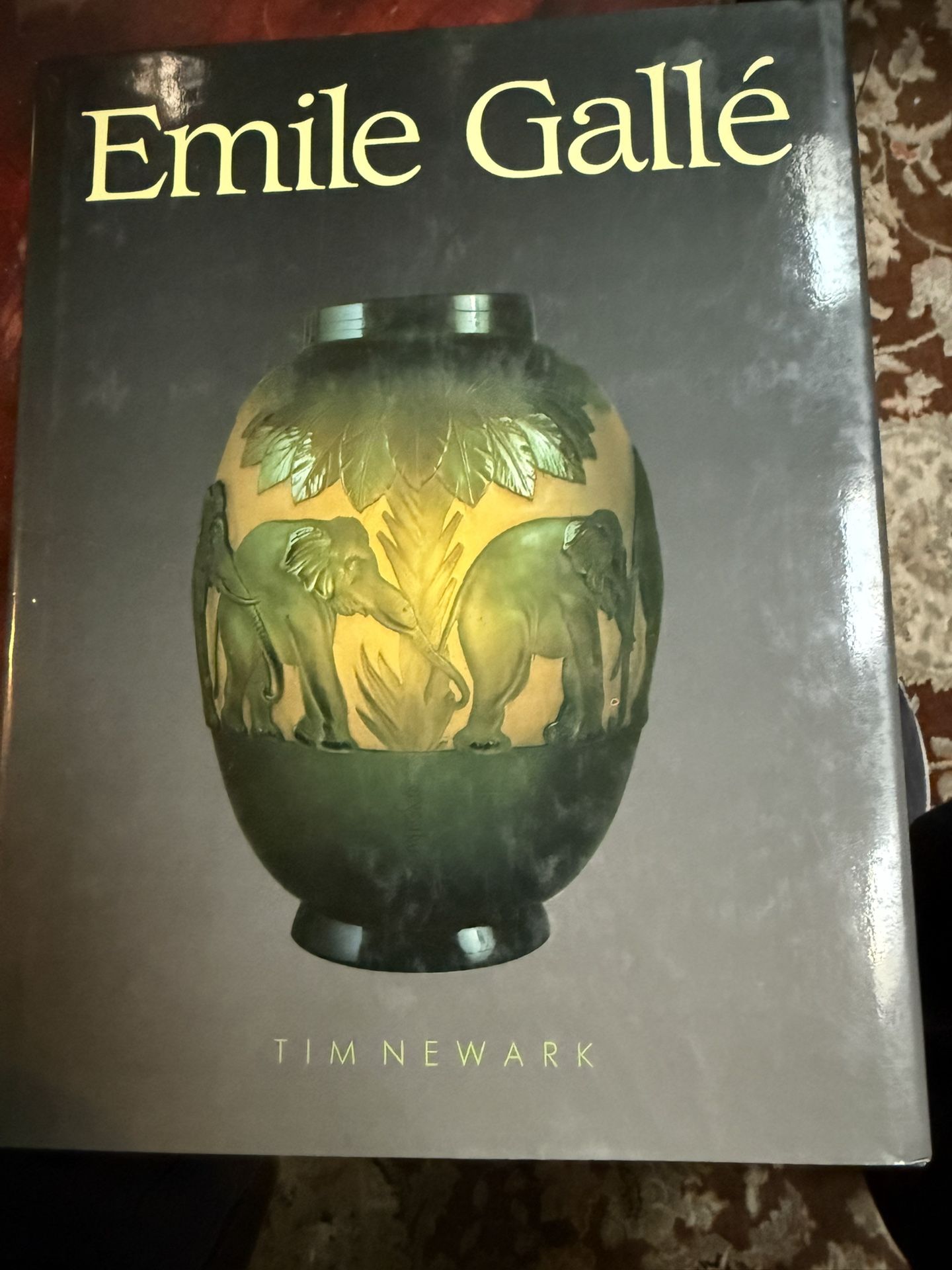 Emile  Galle’.     By Tim Newark.
