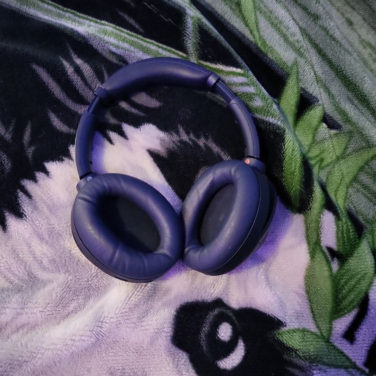 Sonys Wh-1000xm4 Headphones 