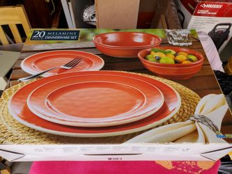20 Piece Dinnerwate set MELAMINE brand