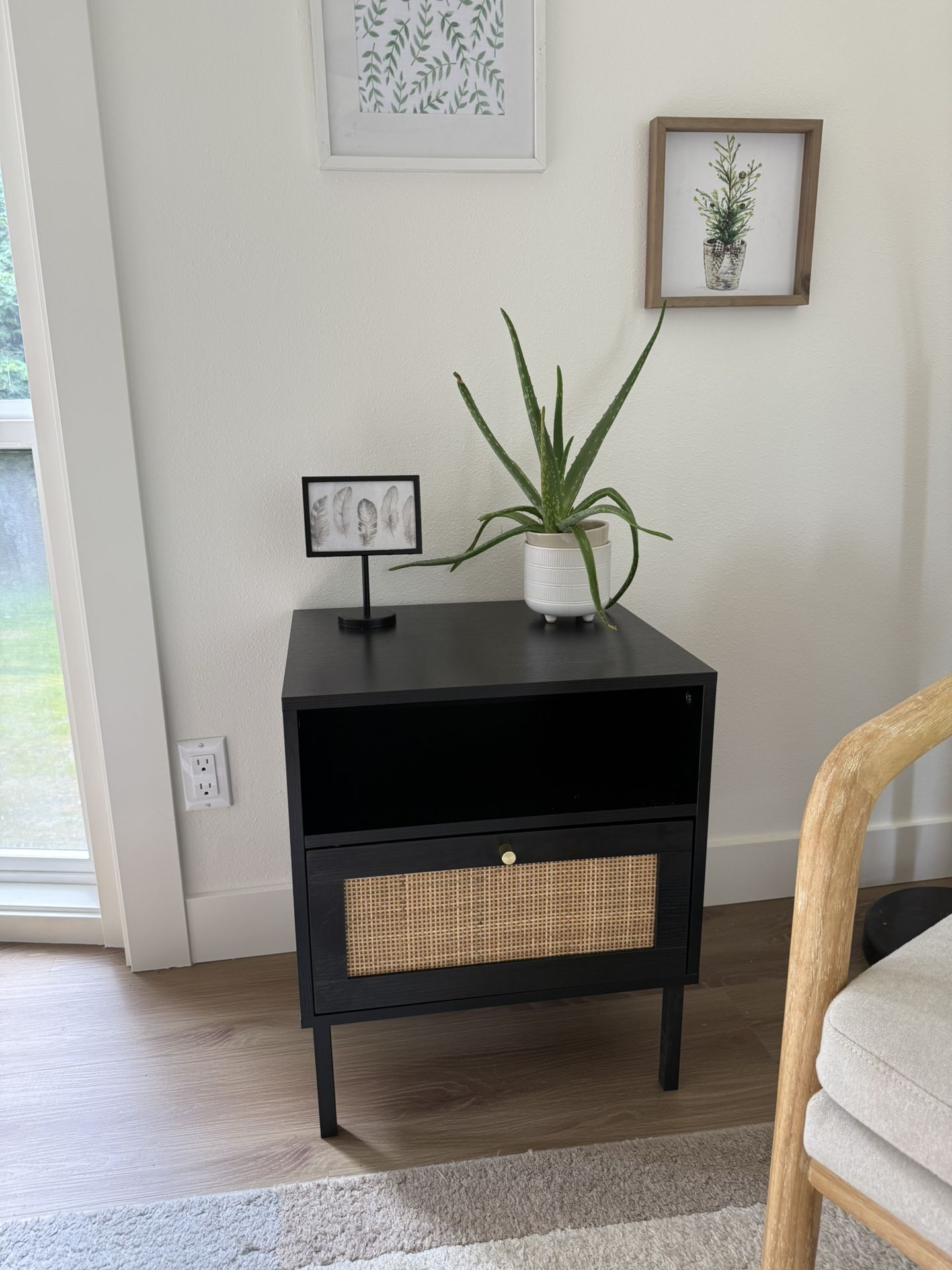 Night Stand / End Tables