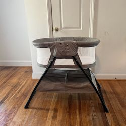 Bassinet 