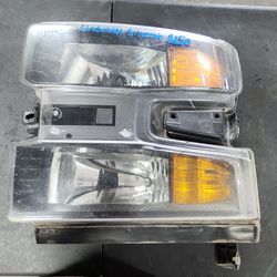 Chevrolet Chevy Silverado 1500 Headlight Left Driver Side 2019 2020 2021 2022 Part $150