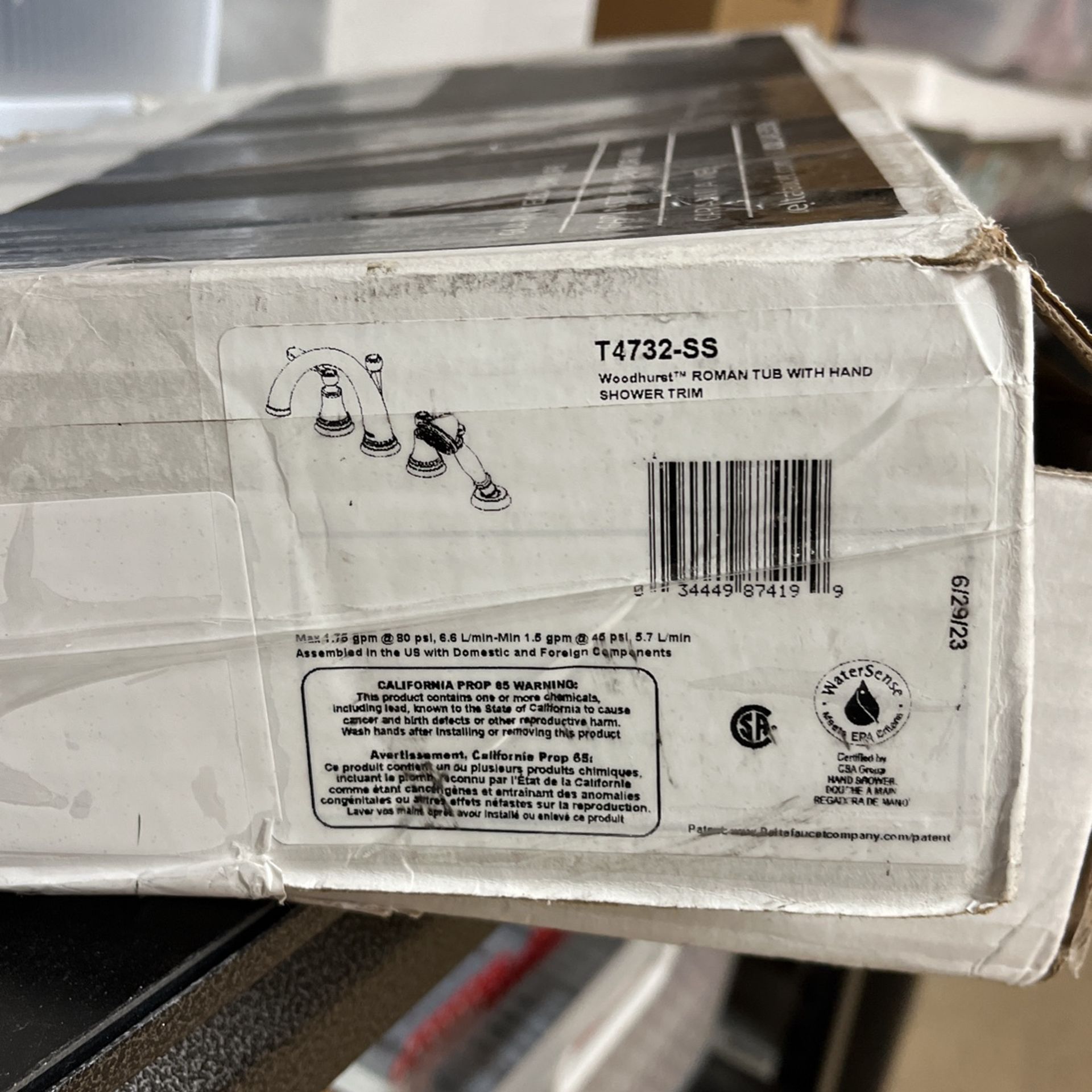 Delta Woodhurst Roman Tub Faucet With Hand Shower Trim for Sale in