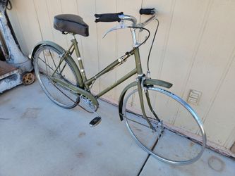 Dual Shifter Vintage Raleigh Sprite Womens 26" Road Cruiser Bicycle