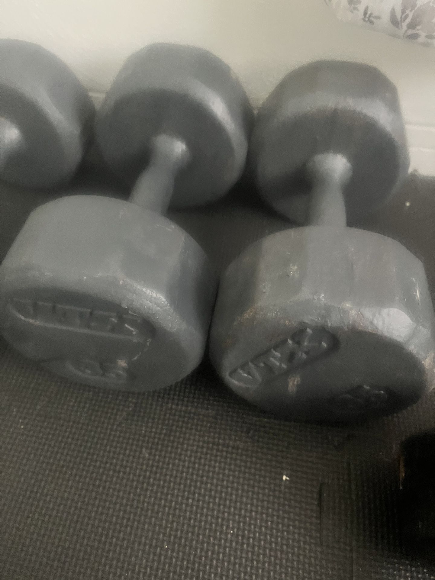 Pair Of 35lb Steel Hex Dumbbells Total 70lb