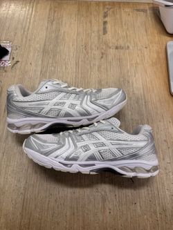 jjjjound x asics silver white gel kayano 14 size 10 men’s