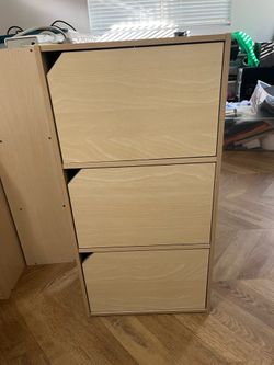 Small cabinet shelf set