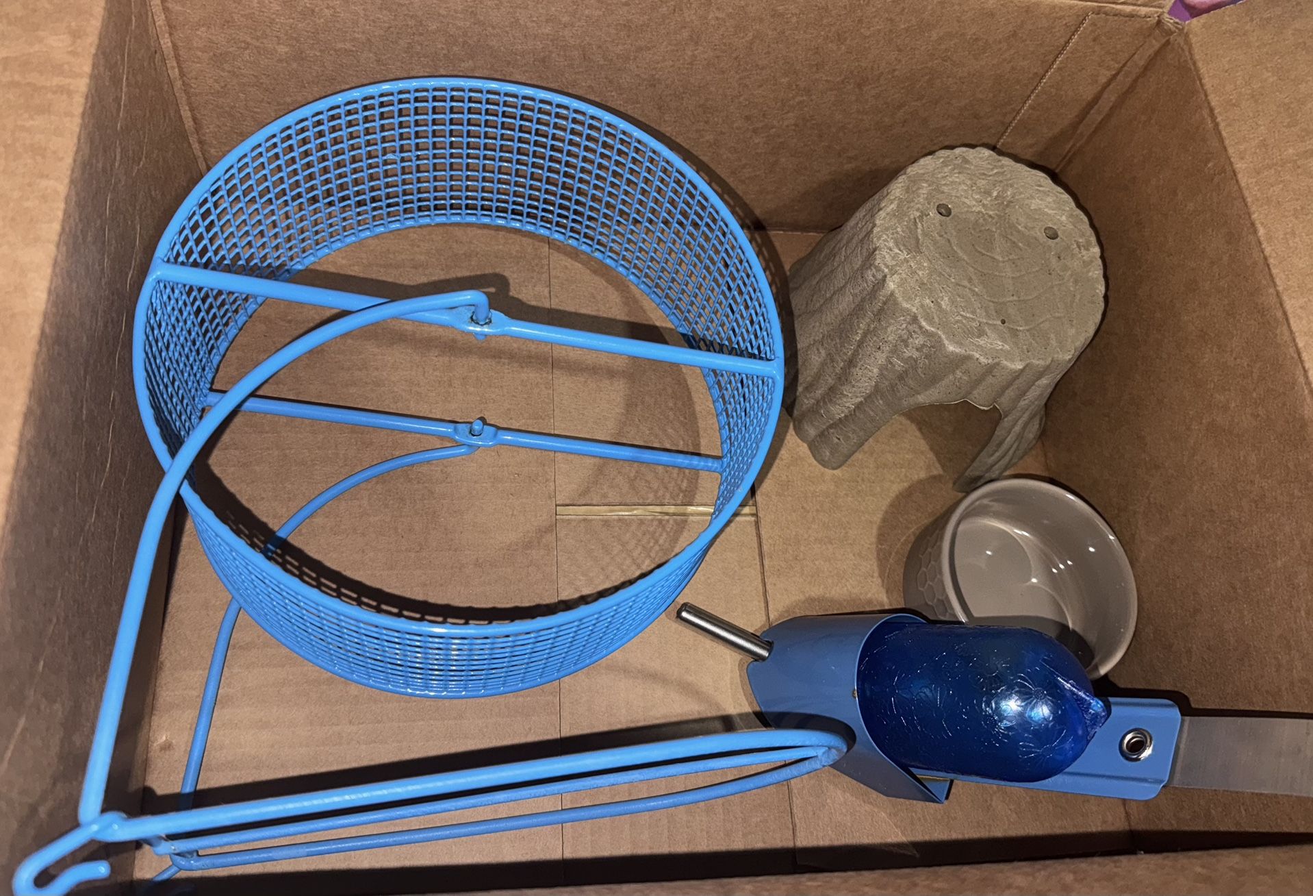 Pet supplies (read description)