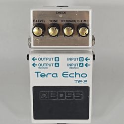 Boss TE-2 Tera Echo Guitar Effects Foot Pedal - White