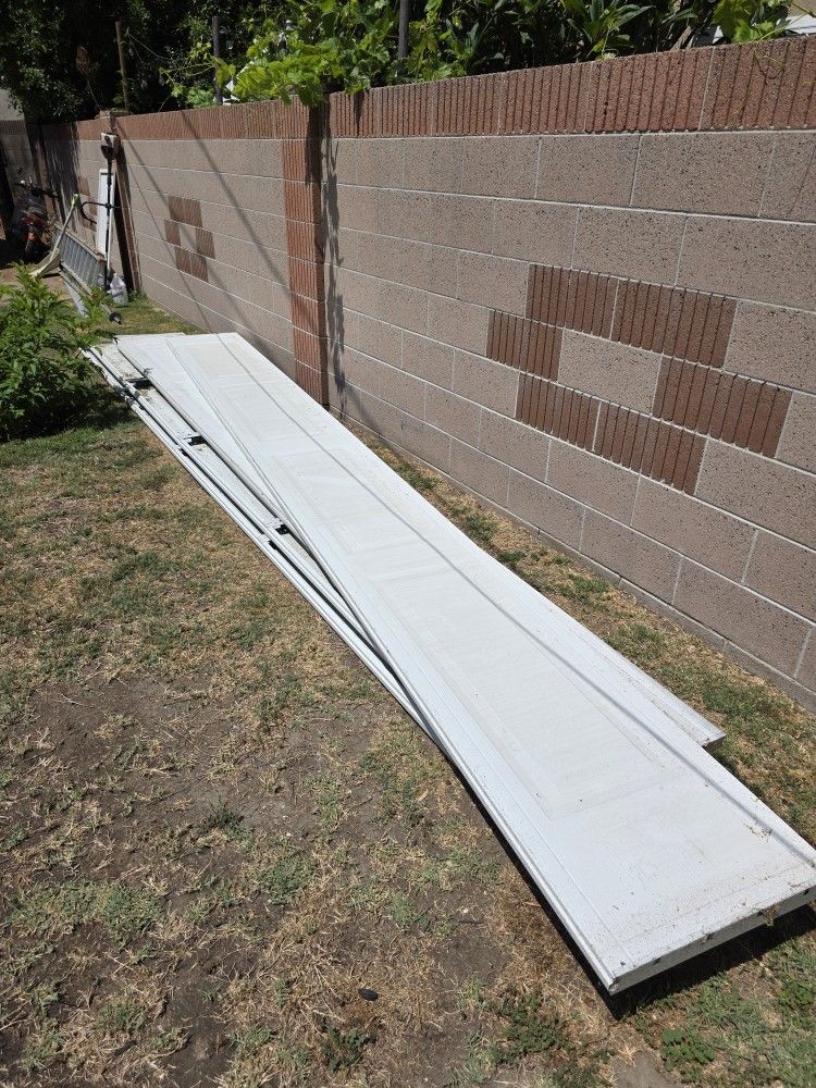 Garage Door 17×7