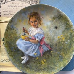 Little Miss Muffet Collectible Decorative Plate