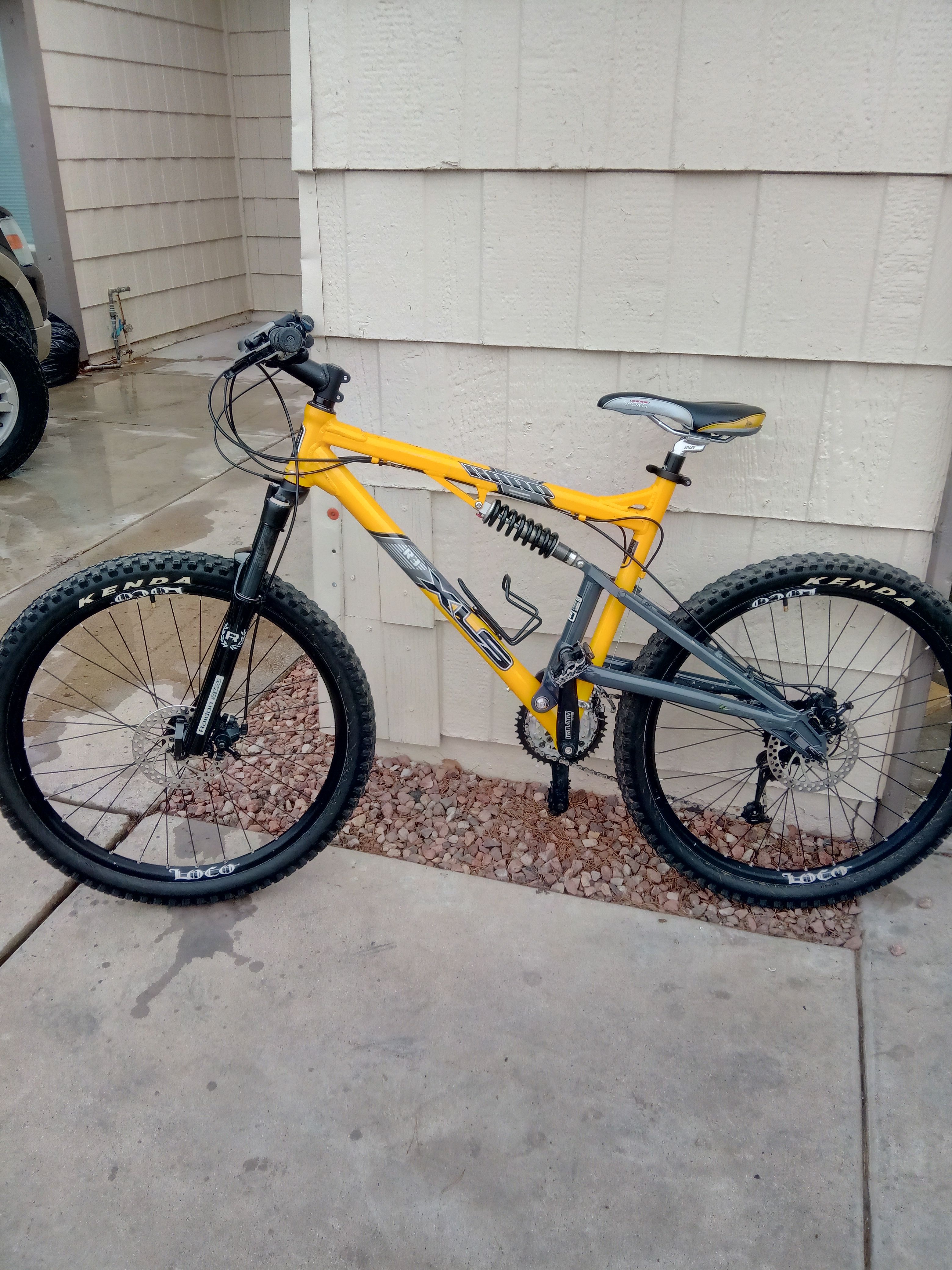 Sale or trade 2004 Haro XLS R3