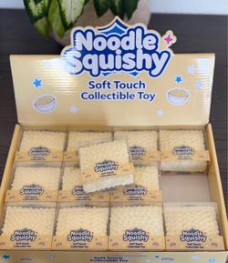 Noodle Crunch Squishy