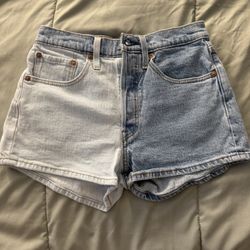 Levi’s Shorts