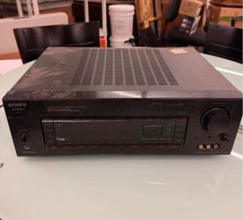 Sony STR-D915 Stereo Receiver – $80