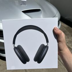 Apple AirPods Max Midnight Purple 