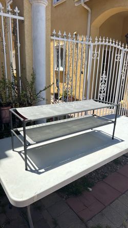 Shoe rack