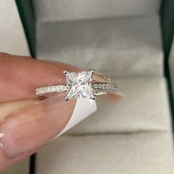NEW! 1.35CTW Princess Cut Moissanite Gemstone Engagement Ring