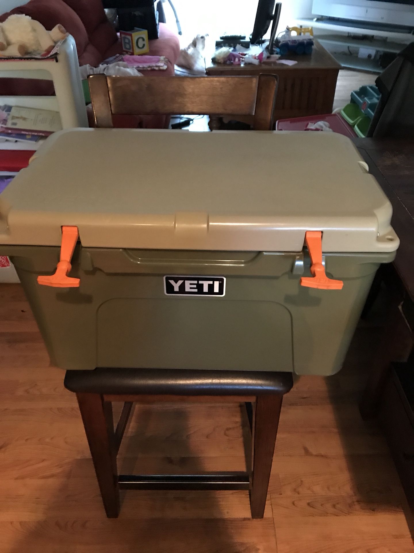 Yeti Limited Edition High Country Tundra 45 cooler