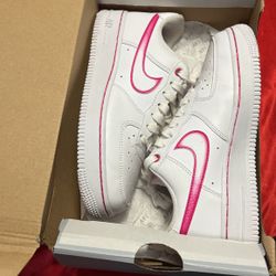 Woman Air Force  1’ 07