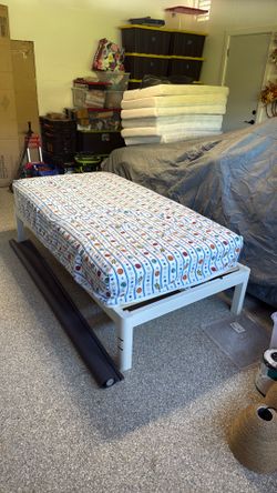New kids bad with new mattress