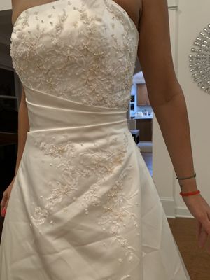New And Used Wedding Dress For Sale In Raleigh Nc Offerup