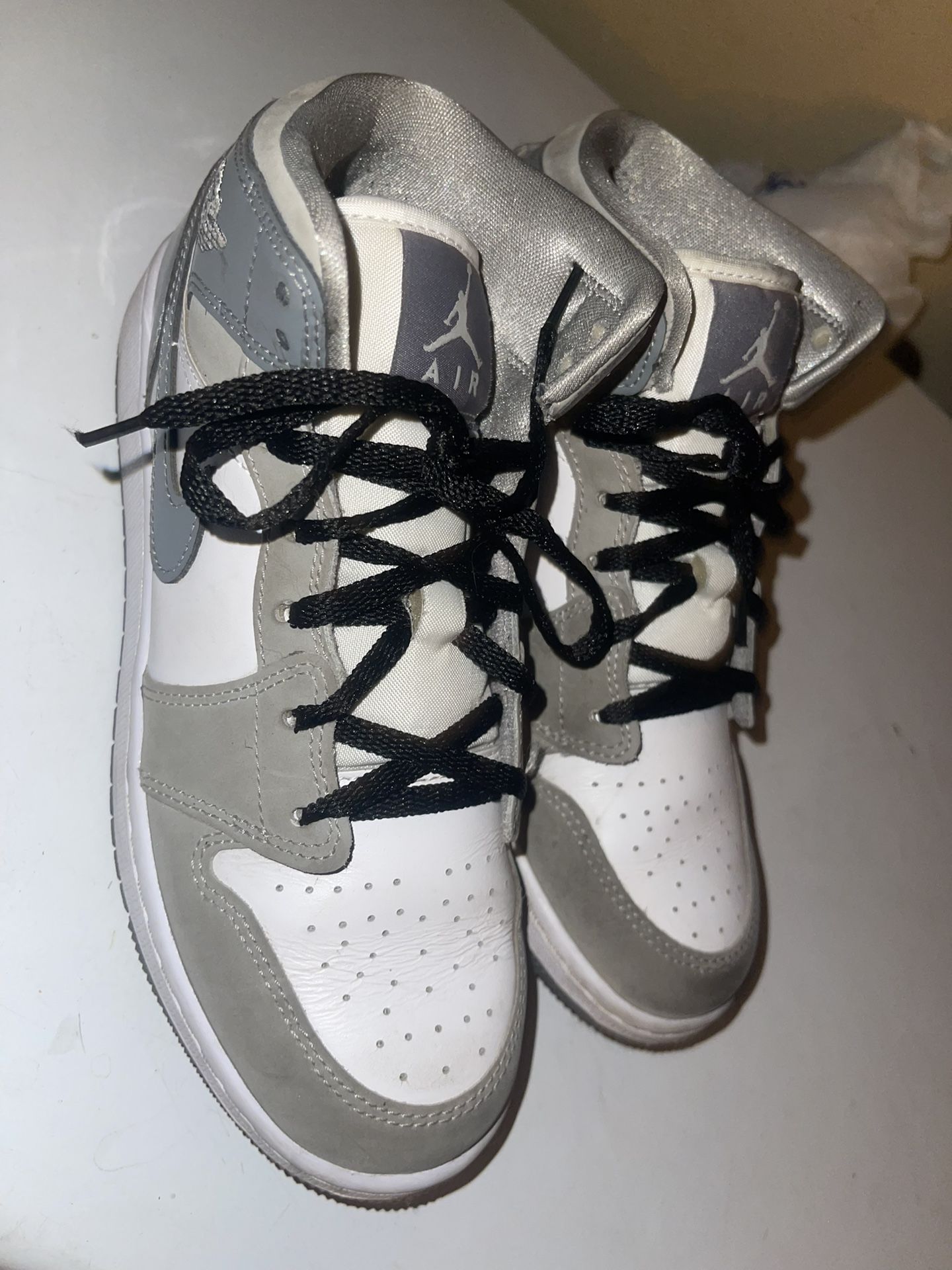 Nike Jordans Shoes 5.5Y Boy