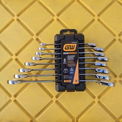 GEARWRENCH
SAE 90-Tooth Reversible Combination Ratcheting Wrench Set (8-Piece)