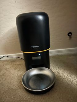 YUPOSL Cat feeder