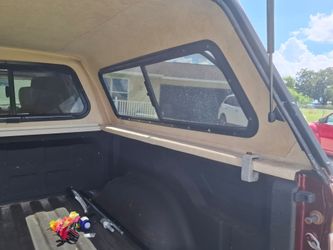 Truck cap