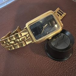 Rare Vintage Fendi 550 made in Italy Men’s Quartz Wristwatch Watch