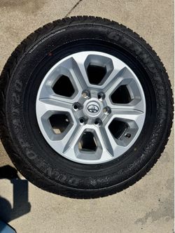 Dunlop Grandtrek tires p265/70r17 set of 4
