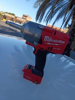 Milwaukee impact wrench