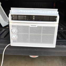Small Air Conditioner