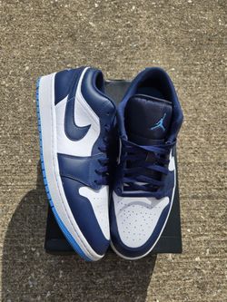 Jordan 1 Low Midnight Navy University Blue Size 13 (Pick Up)