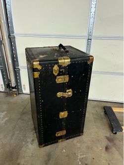 Trunk vintage