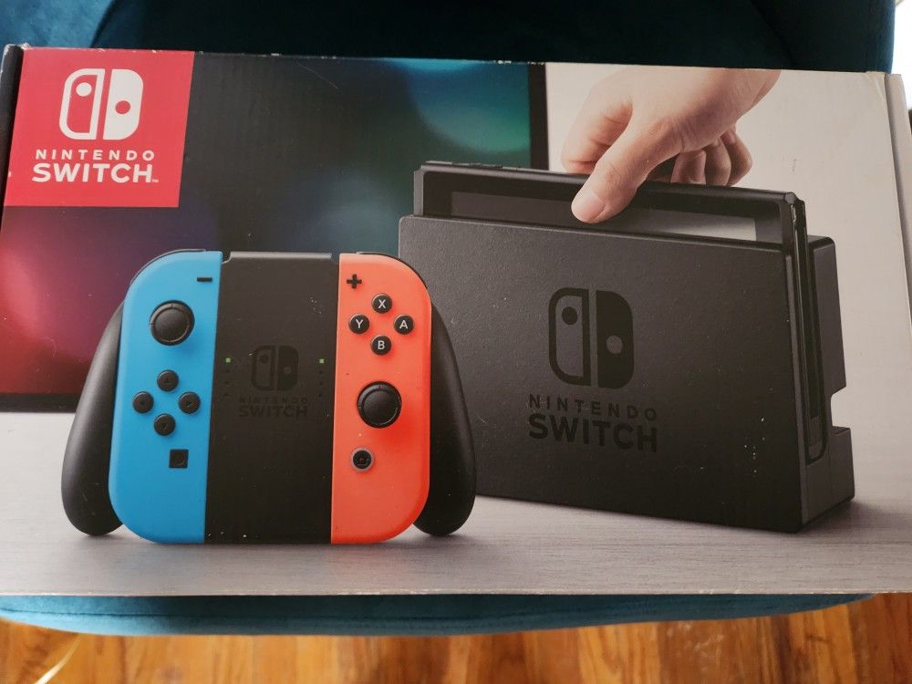 Nintendo Switch Bundle (3 Games)