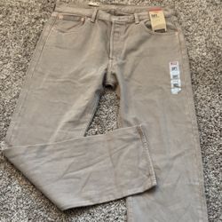 Tan / Khaki Levi 501 Original Jeans