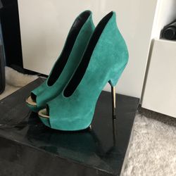 Women’s Heels