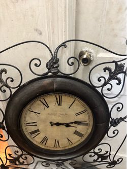 Buchanan Clock Co. Decorative Wall Clock