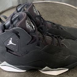 Jordan True Flight 7s   Side 10