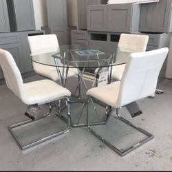 Glass Table Top Circle& Chrome Kitchen Table And White 4 Dining Chairs⭐️ Dining Set🤩 On Display🏠 Fastest Delivery✅