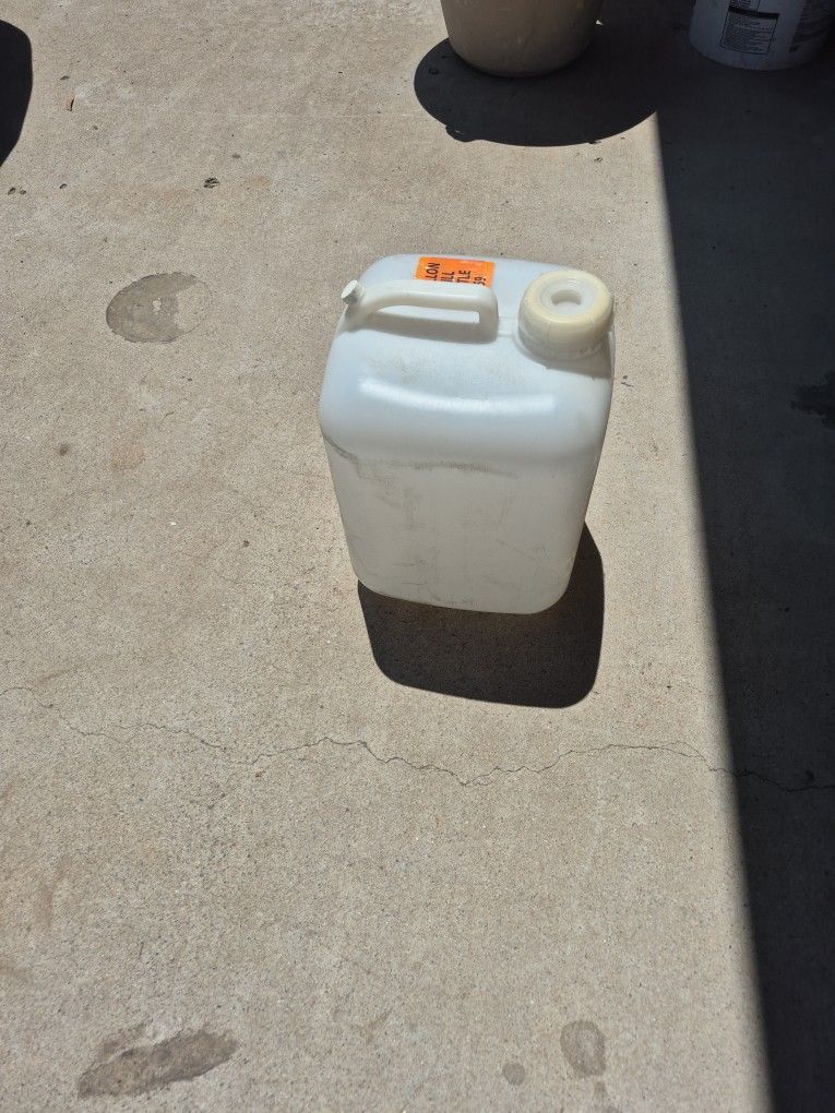 5 Gallon Refill Jug, Clean