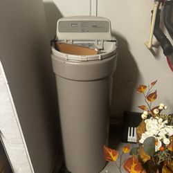 Water Softener-New Never Used $100