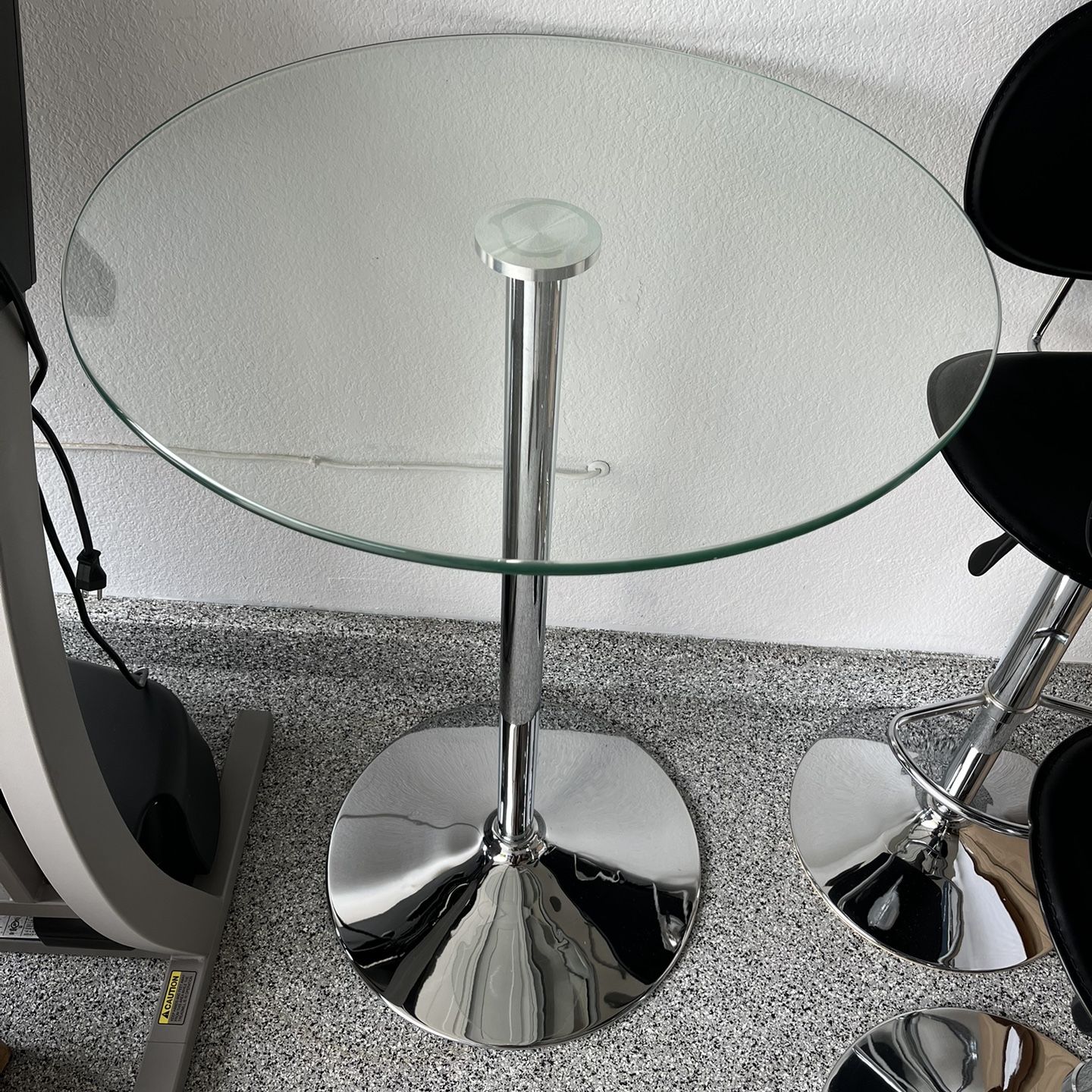 Contemporary Bar Table and Stools